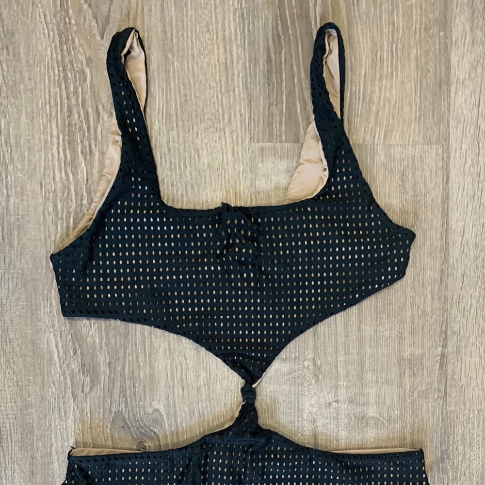 SOLD Acacia Columbia One piece